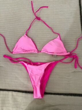 Neon Pink Two-Piece String Bikini